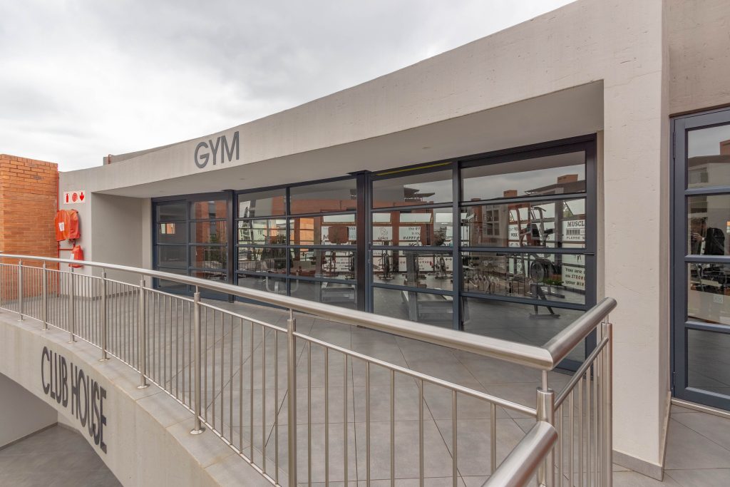 RH - Complex Amenities - Photos - 5